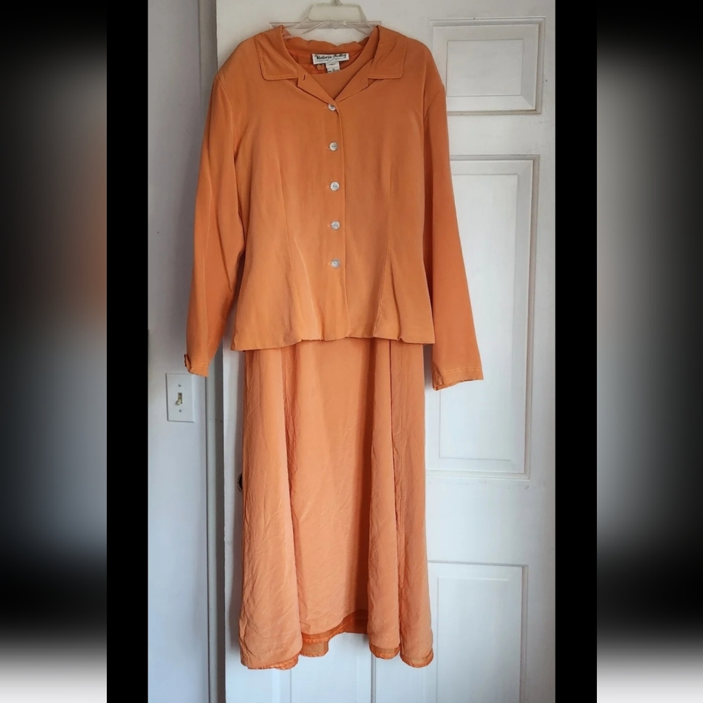 Silk dress and jacket set orange lined size 14 Victoria Holley